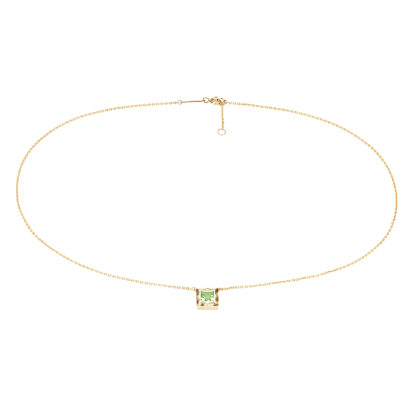 Золотое колье с хризолитом